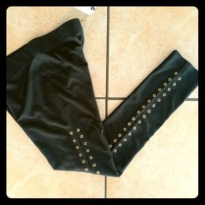 NWT Potter's Pot Open Rivet Black Leggings sz Med